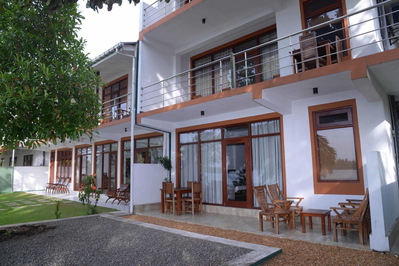 Riverside Inn Fuji Bentota Luaran gambar